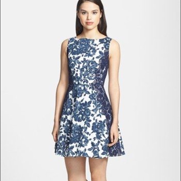 Jessica Simpson Dresses & Skirts - Jessica Simpson A-line navy/ white floral dress